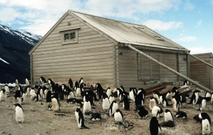 Borchgrevink's hut antarctica southern cross expedition